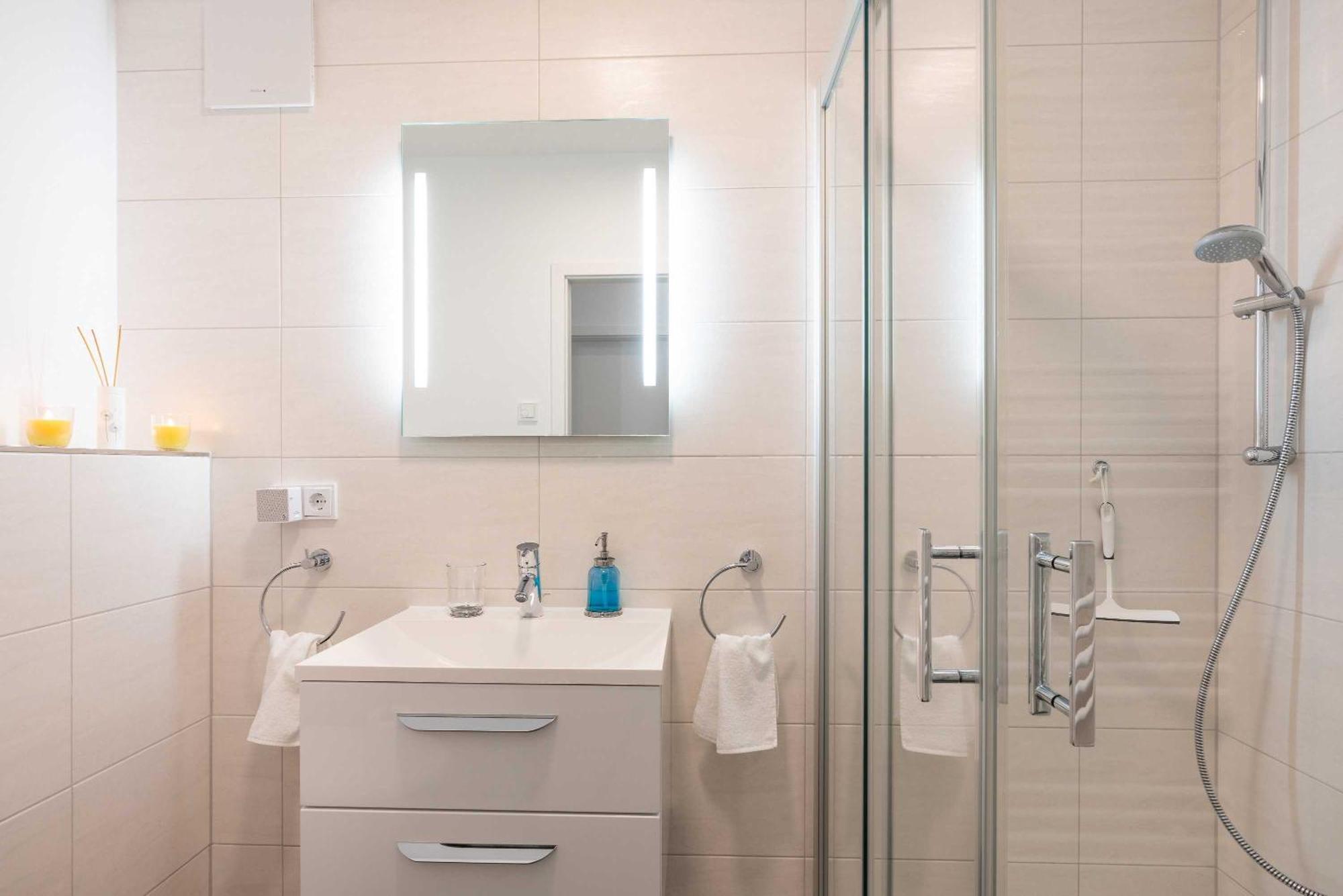 Appartement "Diamant" Mit Penthouseflair - Oase Am Haff Garz  Номер фото